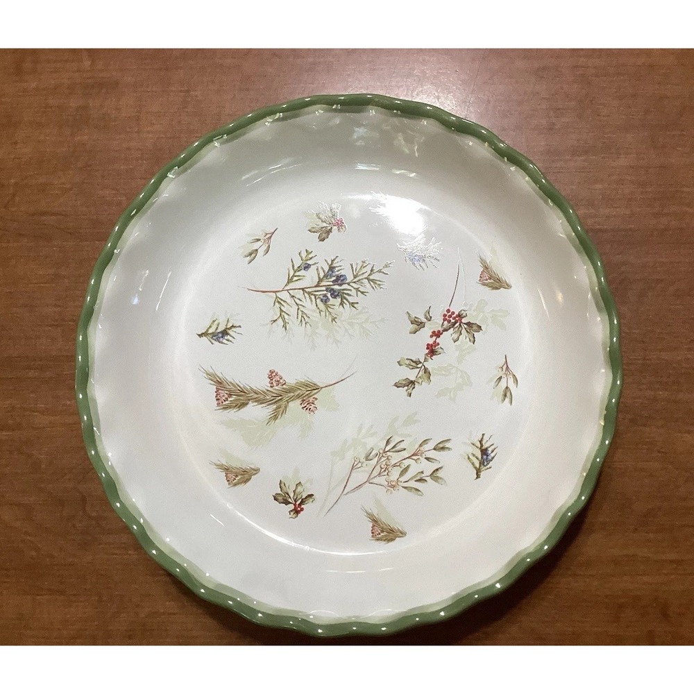 VTG Sonoma Holly Greens 10.5"‎ Diameter Deep Dish Pie Plate Kitchen Christmas